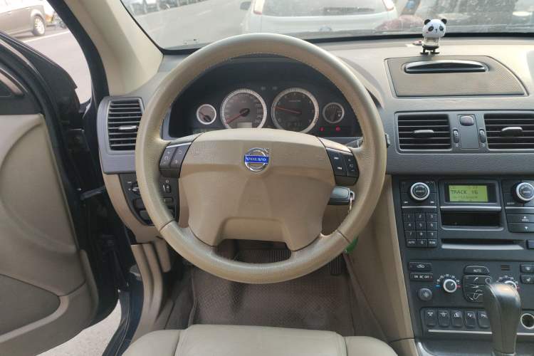 Used Volvo XC90 2012 2.5T Nordic Luxury Edition Steering Wheel