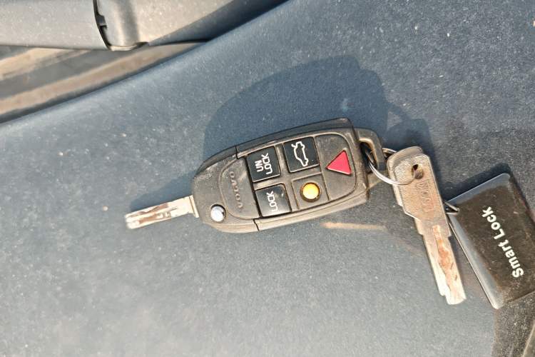 Used Volvo XC90 2012 Revised Version 2.5T Luxury Edition Vehicle Key