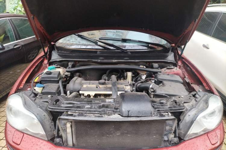 Used Volvo XC90 2012 Revised Version 2.5T Luxury Edition Engine Bay