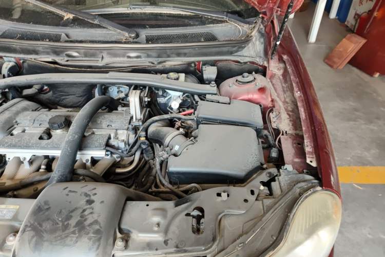 Used Volvo XC90 2012 2.5T Nordic Luxury Edition Engine Bay Left