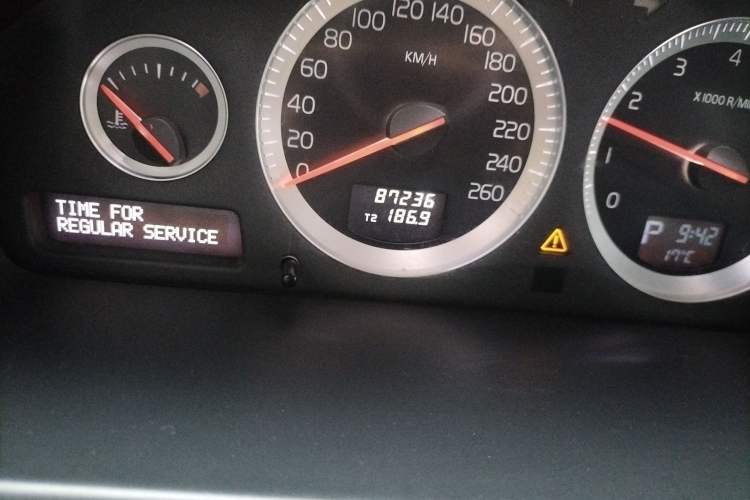 Used Volvo XC90 2012 Revised Version 2.5T Luxury Edition Odometer Close Up