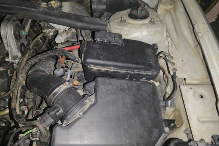 Used Volvo XC90 2012 Revised Version 2.5T Executive Edition Engine Bay Left