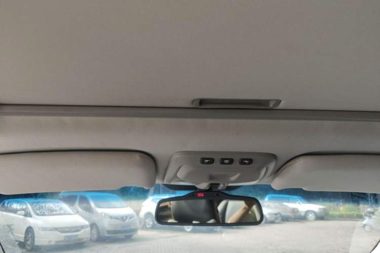 Used Volvo XC90 2012 Revised Version 2.5T Executive Edition Headliner