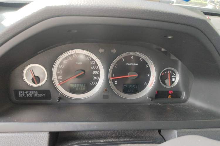 Used Volvo XC90 2012 Revised Version 2.5T Executive Edition Instrument Cluster