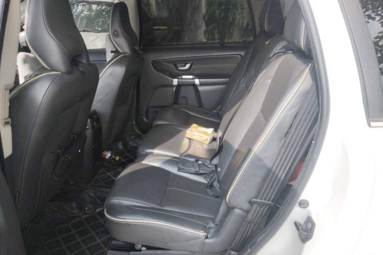 Used Volvo XC90 2012 Revised Version 2.5T Executive Edition Left Rear Seat
