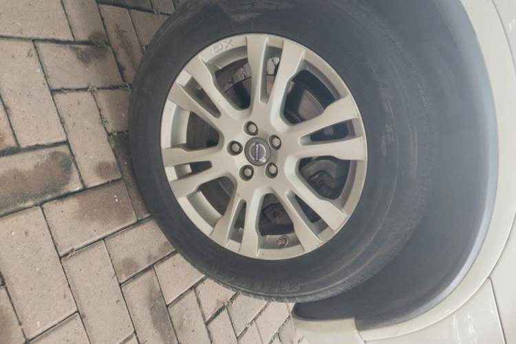 Used Volvo XC90 2012 Revised Version 2.5T Executive Edition Right Front Wheel Hub