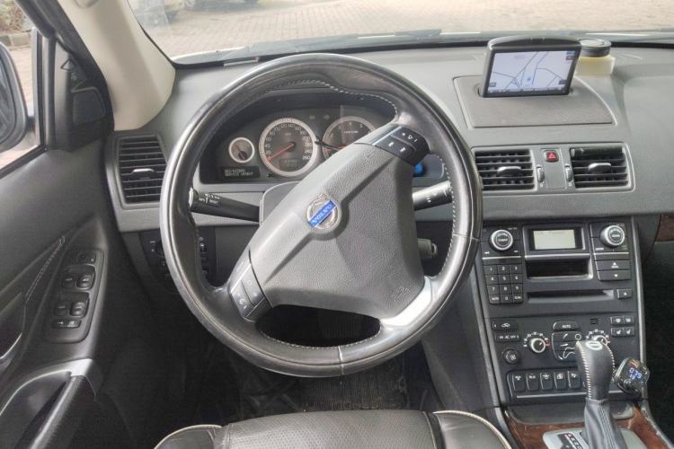 Used Volvo XC90 2012 Revised Version 2.5T Executive Edition Steering Wheel