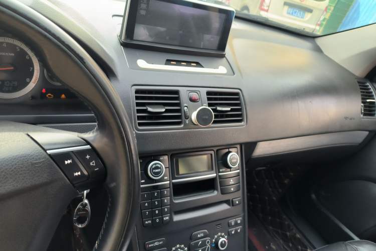 Used Volvo XC90 2013 2.5T T5 Luxury Upgrade Edition Audio And AC Panel