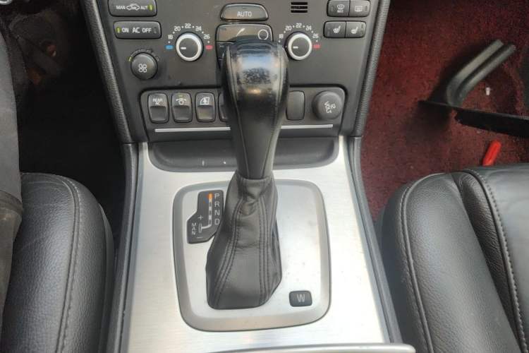 Used Volvo XC90 2013 2.5T T5 Luxury Upgrade Edition Gear Lever
