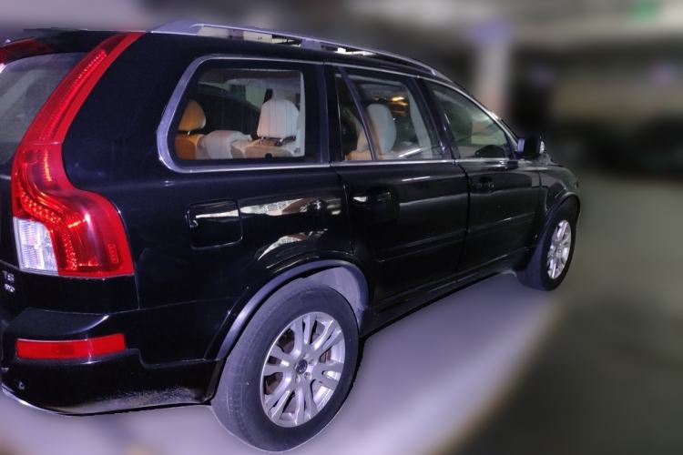 Used Volvo XC90 2013 2.5T T5 Luxury Edition Rear Right 45 Deg