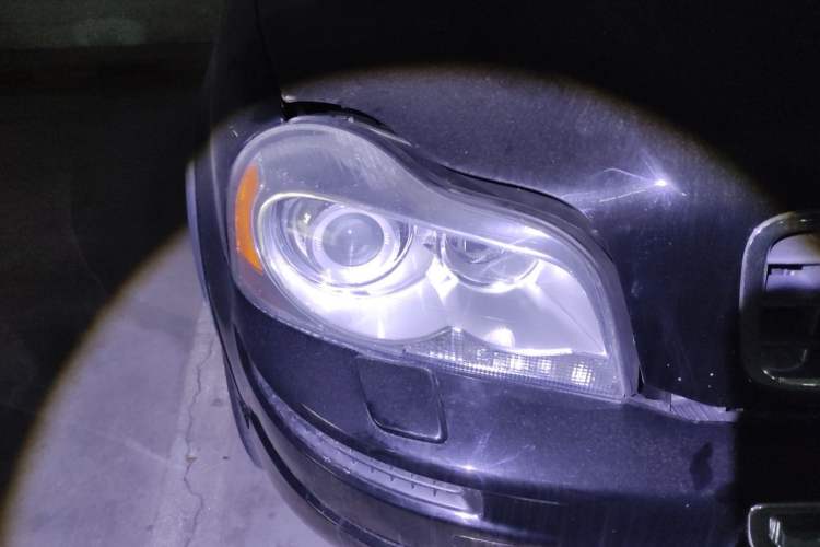 Used Volvo XC90 2013 2.5T T5 Luxury Edition Right Front Headlight