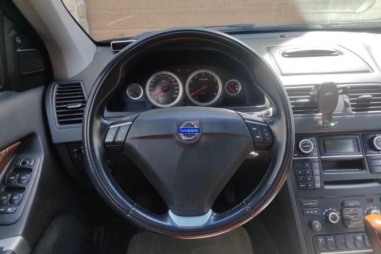 Used Volvo XC90 2013 2.5T T5 Executive Upgrade Edition Steering Wheel