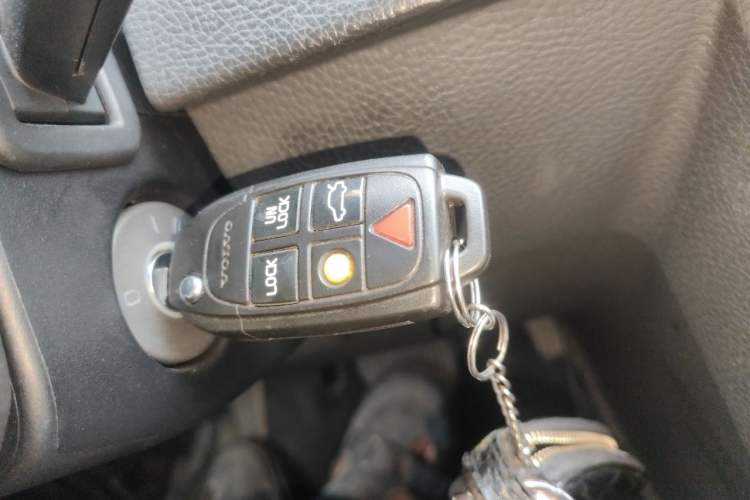 Used Volvo XC90 2013 2.5T T5 Luxury Upgrade Edition Vehicle Key