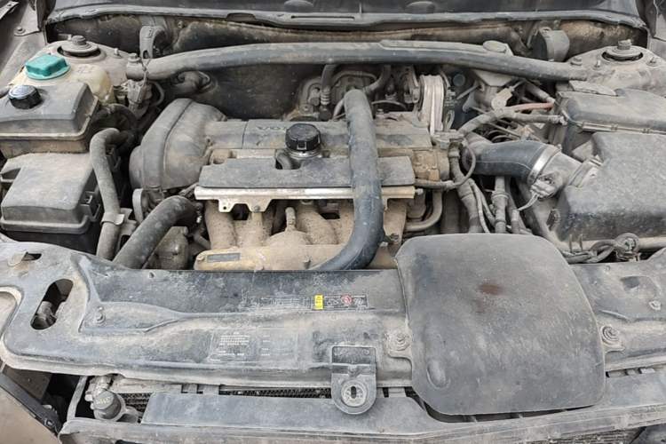 Used Volvo XC90 2013 2.5T T5 Luxury Edition Engine Bay