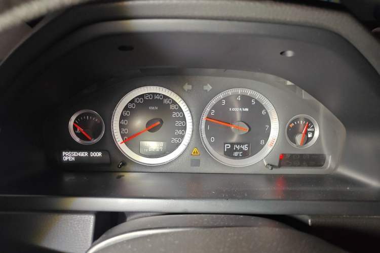 Used Volvo XC90 2013 2.5T T5 Luxury Upgrade Edition Instrument Cluster