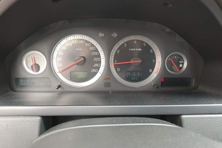 Used Volvo XC90 2013 2.5T T5 Luxury Edition Instrument Cluster