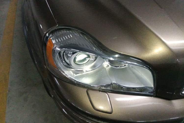 Used Volvo XC90 2013 2.5T T5 Luxury Upgrade Edition Right Front Headlight