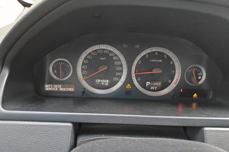 Used Volvo XC90 2013 2.5T T5 Luxury Upgrade Edition Instrument Cluster