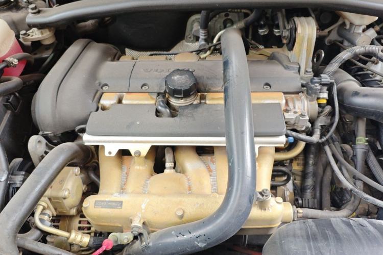 Used Volvo XC90 2013 2.5T T5 Luxury Edition Engine Bay