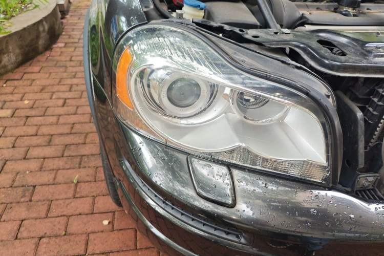 Used Volvo XC90 2013 2.5T T5 Luxury Edition Right Front Headlight