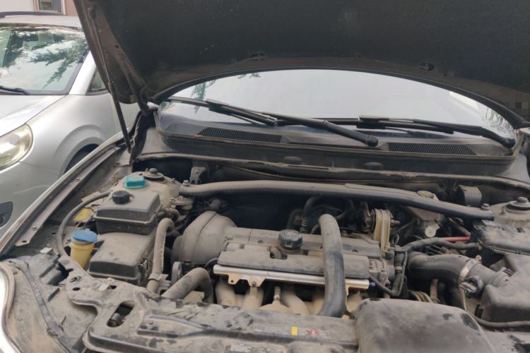 Used Volvo XC90 2013 2.5T T5 Executive Upgrade Edition Engine Bay Right