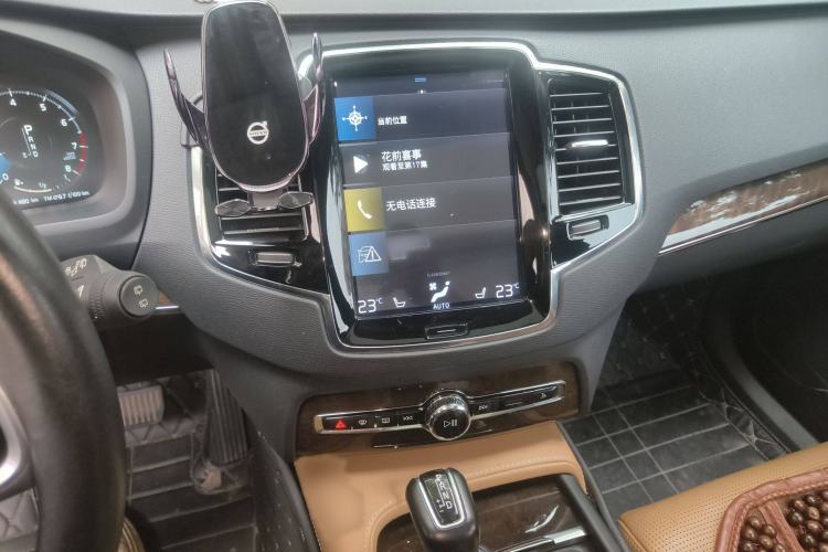 Used Volvo XC90 2015 T6 Zhiya Edition 7-seater Audio And AC Panel