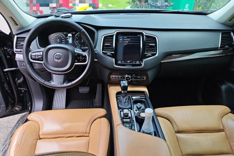 Used Volvo XC90 2015 T6 Zhiya Edition 7-seater Center Console