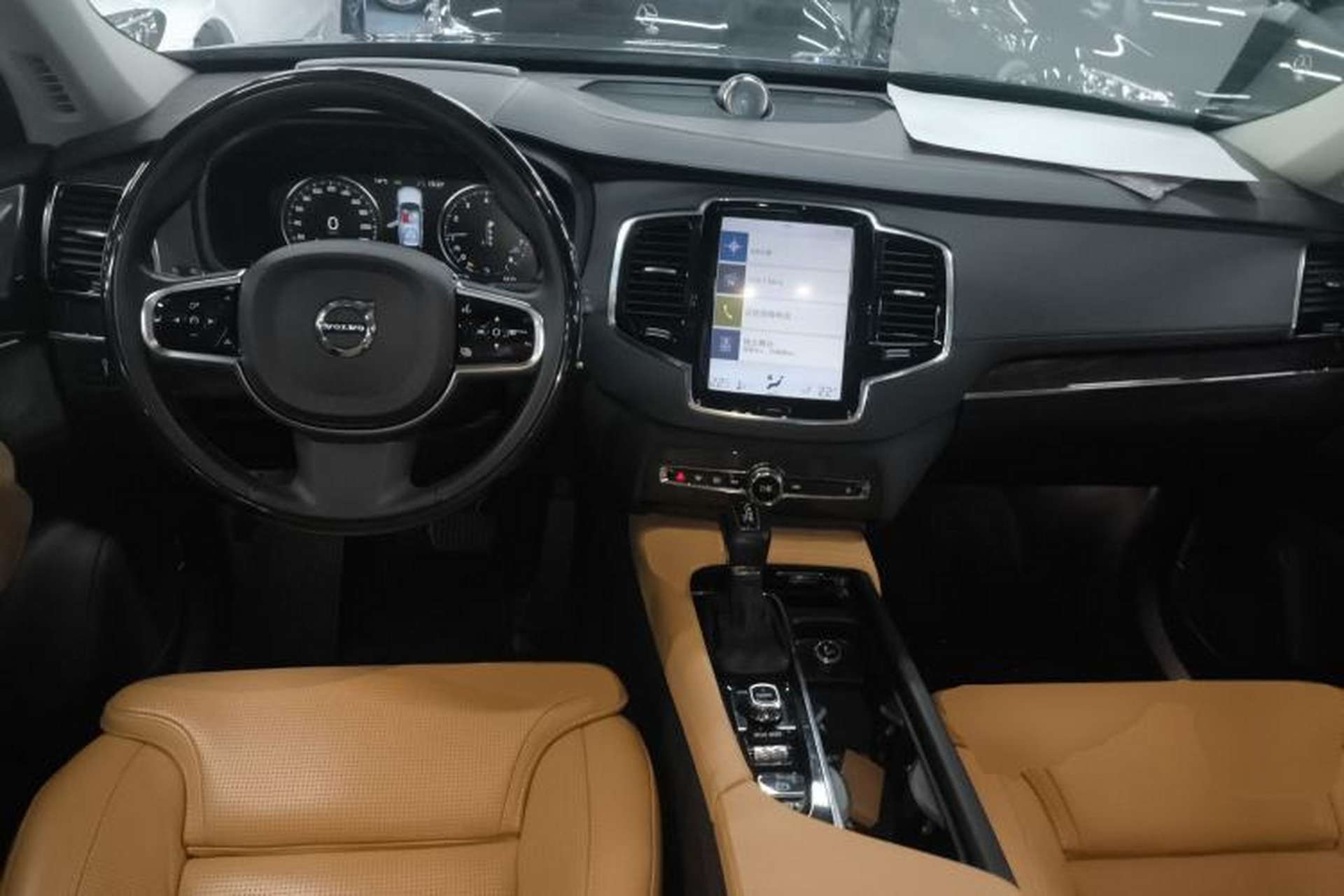 Used Volvo XC90 2015 T6 Prestige 7-Seater Center Console