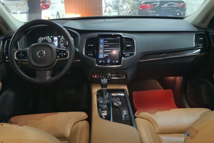 Used Volvo XC90 2015 T6 Zhiya Edition 7-seater Center Console