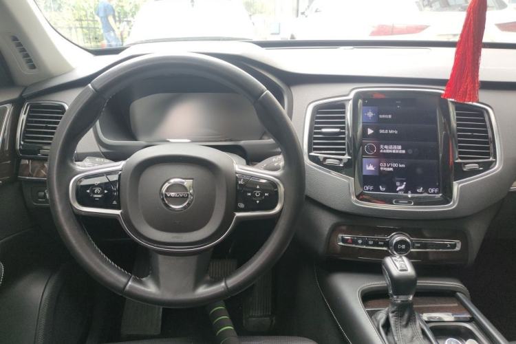 Used Volvo XC90 2015 T6 Zhiya Edition 7-seater Center Console