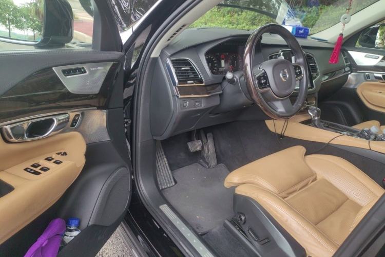 Used Volvo XC90 2015 T6 Prestige 7-Seater Driver Seat