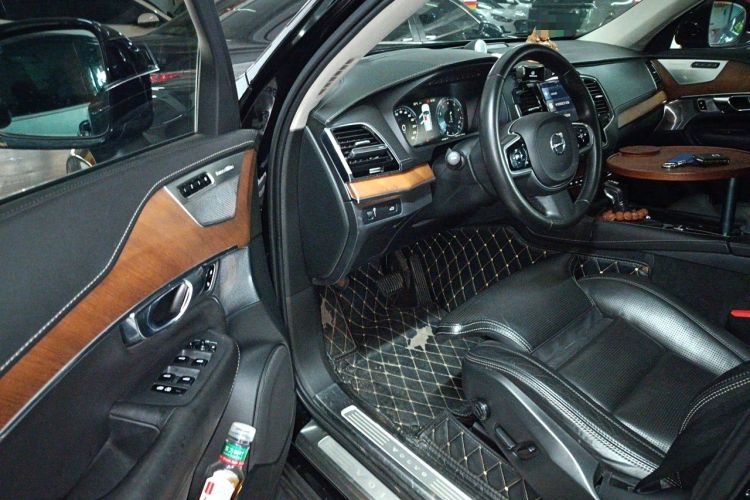 Used Volvo XC90 2015 T6 Prestige 7-Seater Driver Seat
