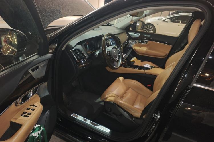 Used Volvo XC90 2015 T6 Prestige 7-Seater Driver Seat
