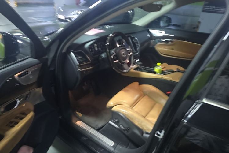 Used Volvo XC90 2015 T6 Prestige 7-Seater Driver Seat