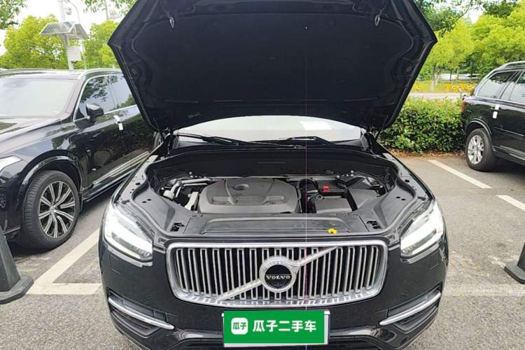 Used Volvo XC90 2015 T6 Prestige 7-Seater Engine Bay