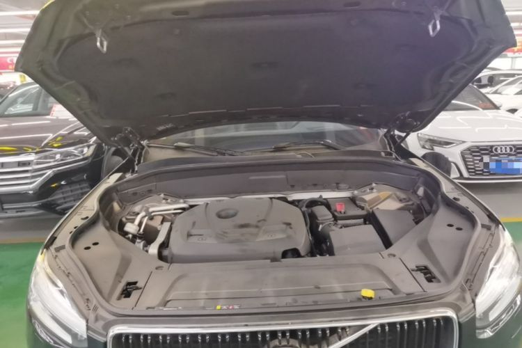 Used Volvo XC90 2015 T6 Luxury Edition 5-seater Engine Bay