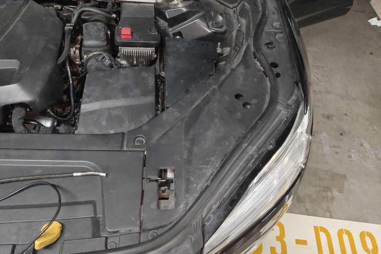 Used Volvo XC90 2015 T6 Zhiya Edition 7-seater Engine Bay Left
