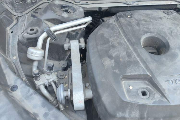 Used Volvo XC90 2015 T6 Zhiyi Edition 7-Seater Engine Bay Right