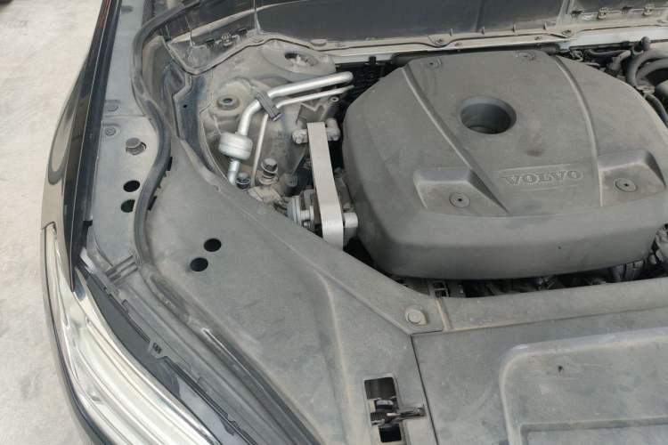 Used Volvo XC90 2015 T6 Zhiya Edition 7-seater Engine Bay Right
