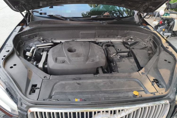 Used Volvo XC90 2015 T6 Prestige 7-Seater Engine Bay