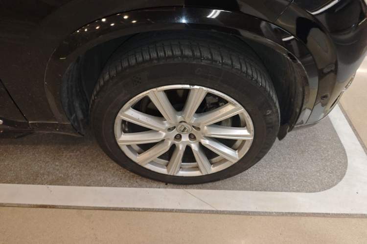 Used Volvo XC90 2015 T6 Prestige 7-Seater Exterior 1