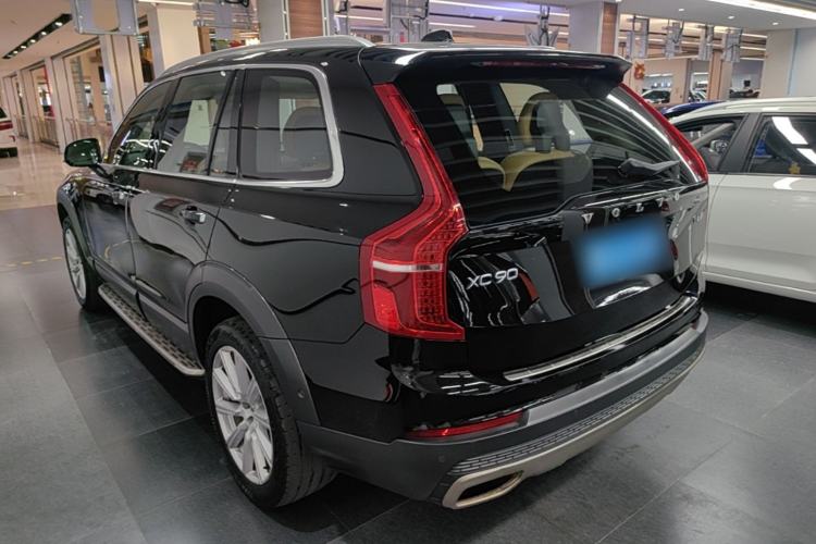 Used Volvo XC90 2015 T6 Prestige 7-Seater Exterior 2