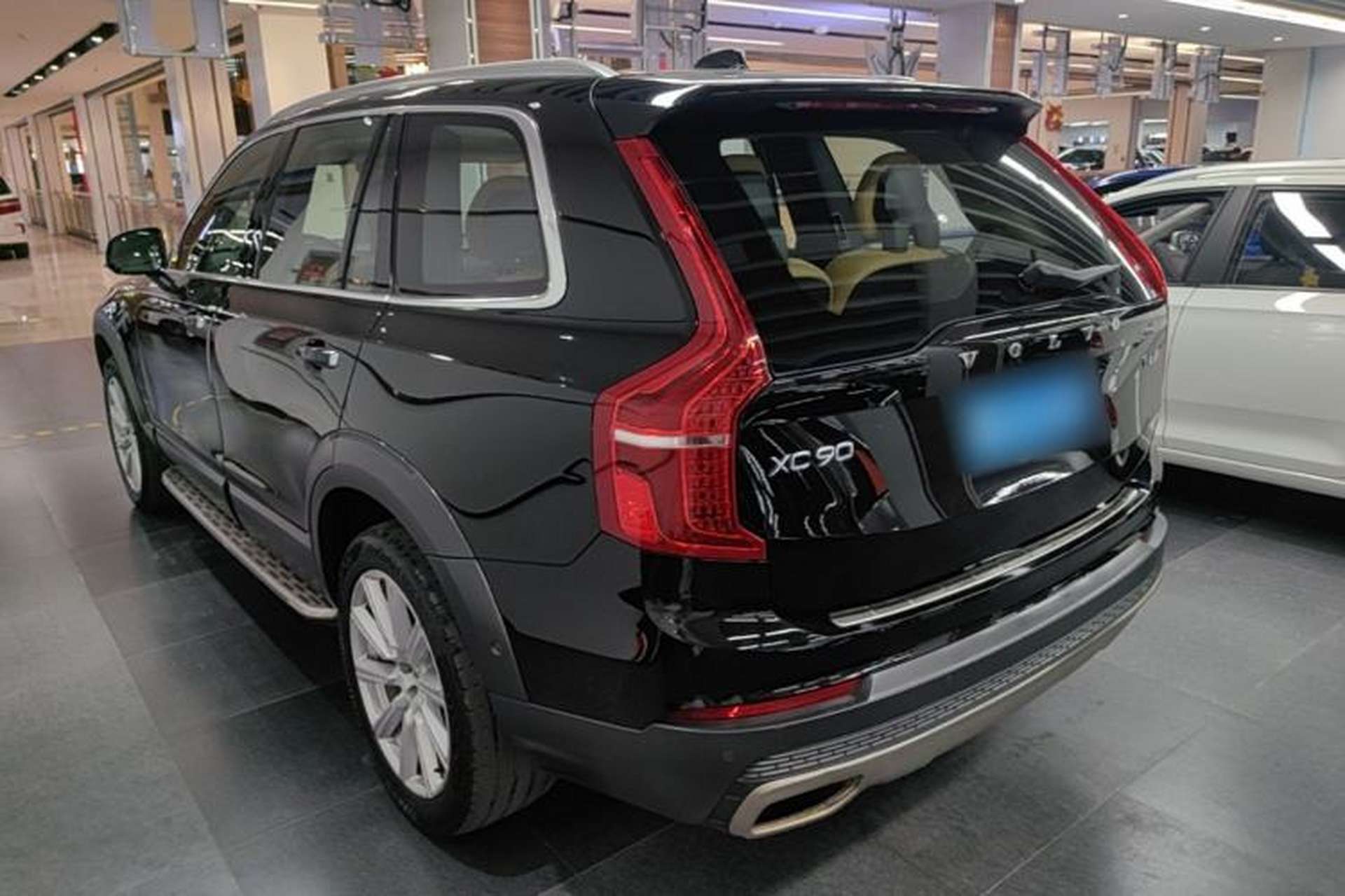 Used Volvo XC90 2015 T6 Prestige 7-Seater Exterior 2