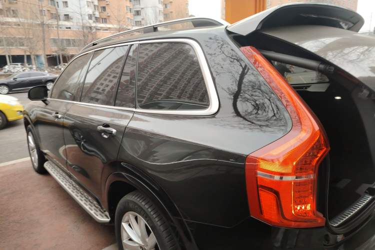 Used Volvo XC90 2015 T6 Zhiyi Edition 7-Seater Exterior 3