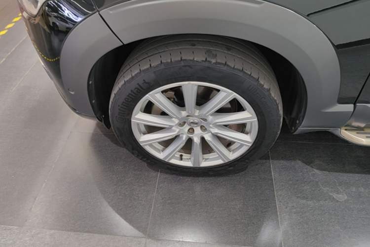 Used Volvo XC90 2015 T6 Prestige 7-Seater Exterior 4