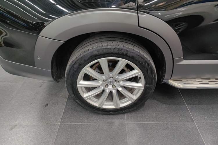 Used Volvo XC90 2015 T6 Prestige 7-Seater Exterior 5