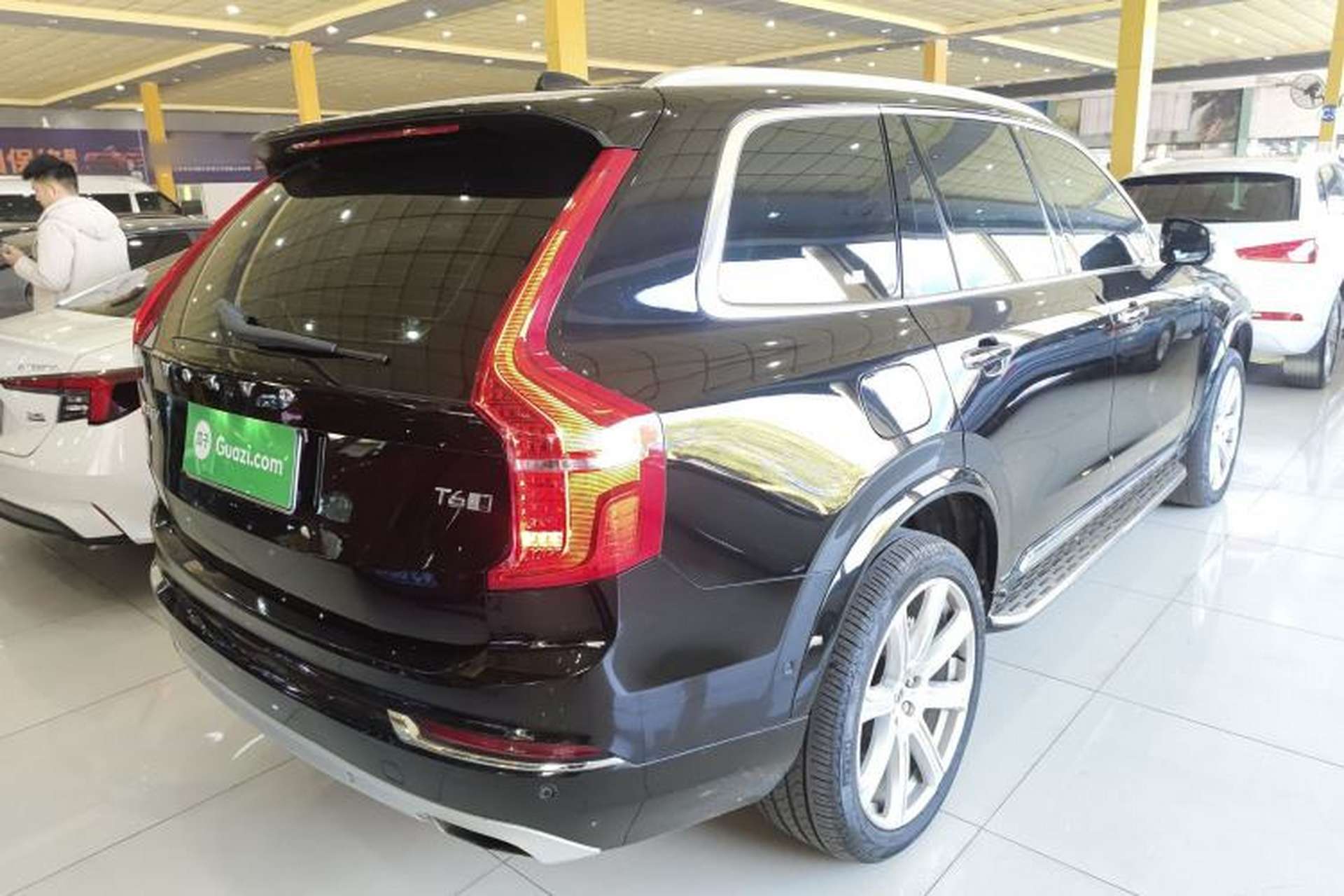 Used Volvo XC90 2015 T6 Prestige 5-seater Exterior 5