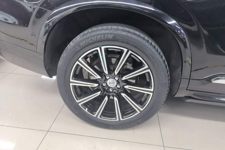 Used Volvo XC90 2015 T6 Prestige 7-Seater Exterior 8
