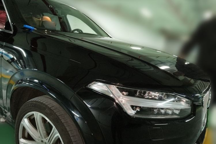 Used Volvo XC90 2015 T6 Limited Edition Front Right 45 Deg