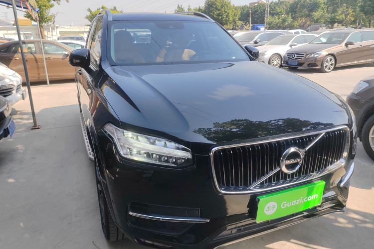 Used Volvo XC90 2015 T6 Zhiya Edition 7-seater Front Right 45 Deg